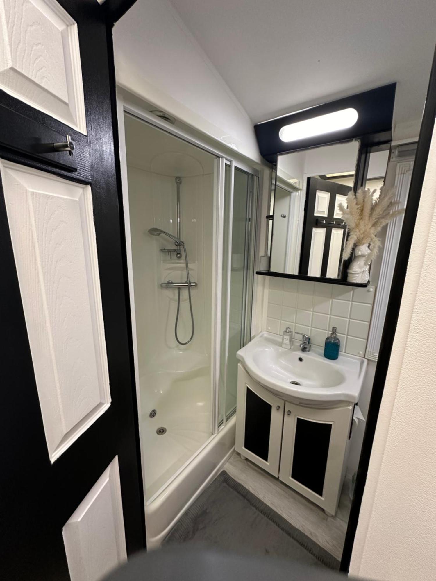 Caravan Rabbit House No 81 At Three Lochs Holiday Park Newton Stewart Esterno foto