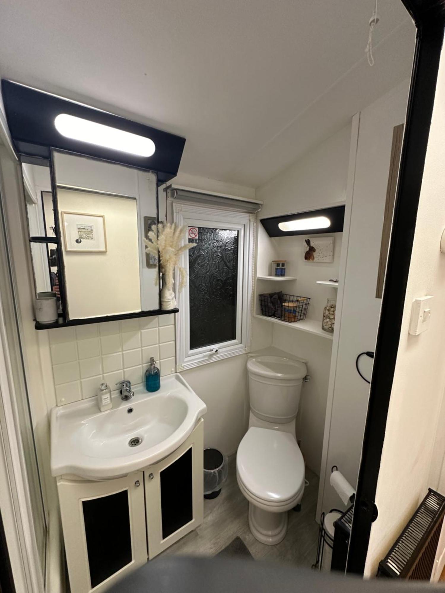Caravan Rabbit House No 81 At Three Lochs Holiday Park Newton Stewart Esterno foto